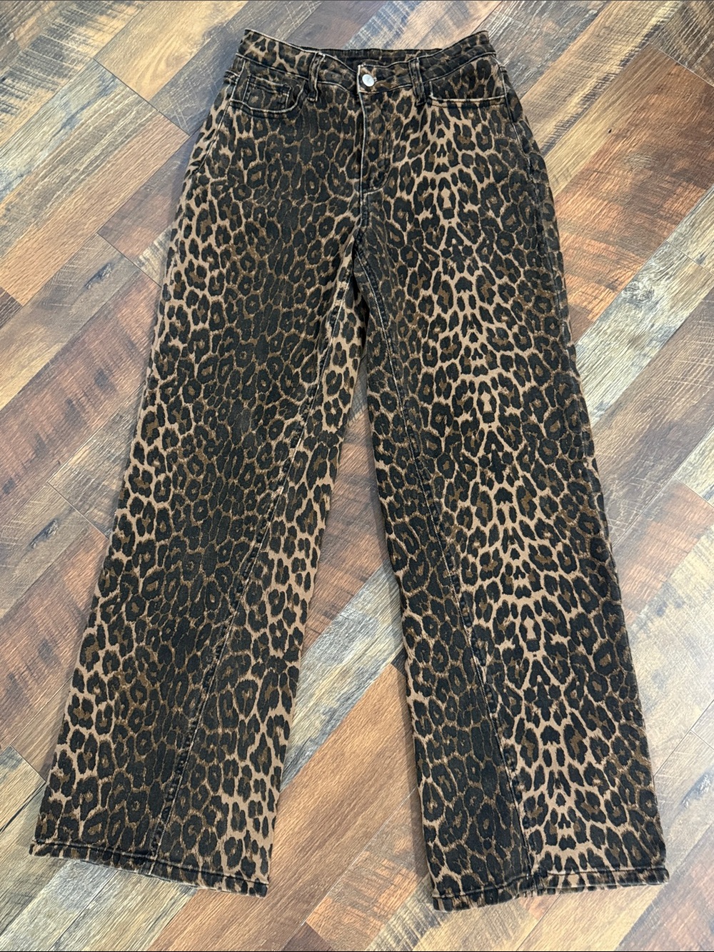 Heart Hips Leopard Print Wide Leg Jeans Size Medium Animal Print Denim - Picture 5 of 10